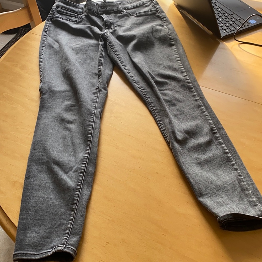 WHBM Super Skinny Jeans